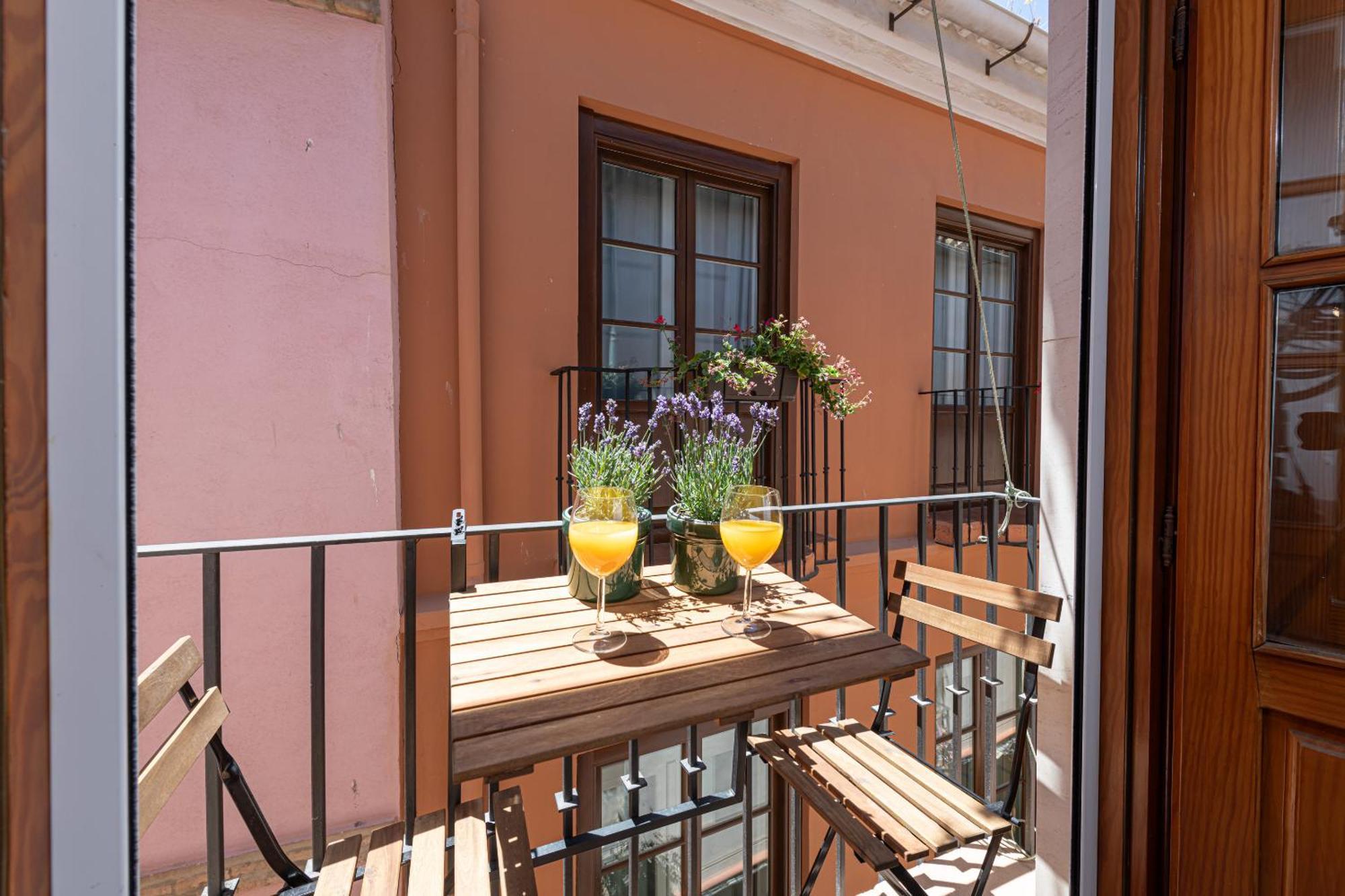 Iloftmalaga City Center Zewnętrze zdjęcie